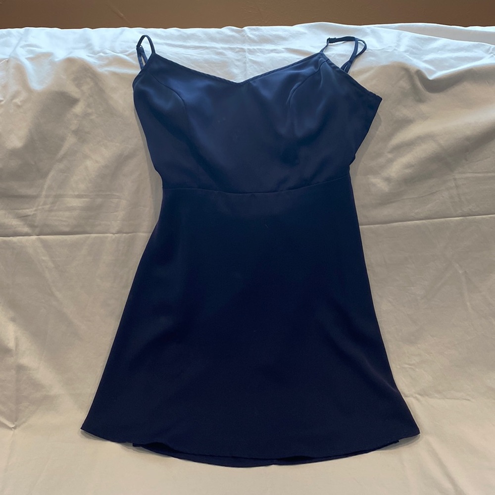 Navy blue dress with a tie in the back